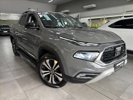 FIAT TORO 1.3 TURBO 270 FLEX VOLCANO AT6 FIAT TORO 1.3 TURBO 270 FLEX VOLCANO AT6